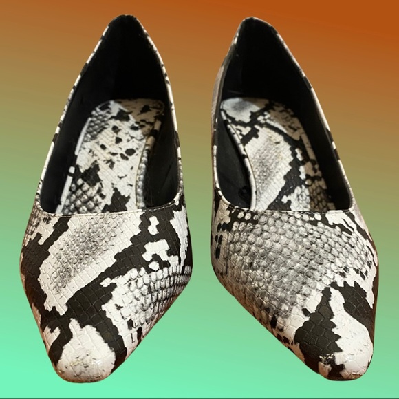Zara Trafaluc 38 snakeskin Cruella heels - Picture 4 of 5